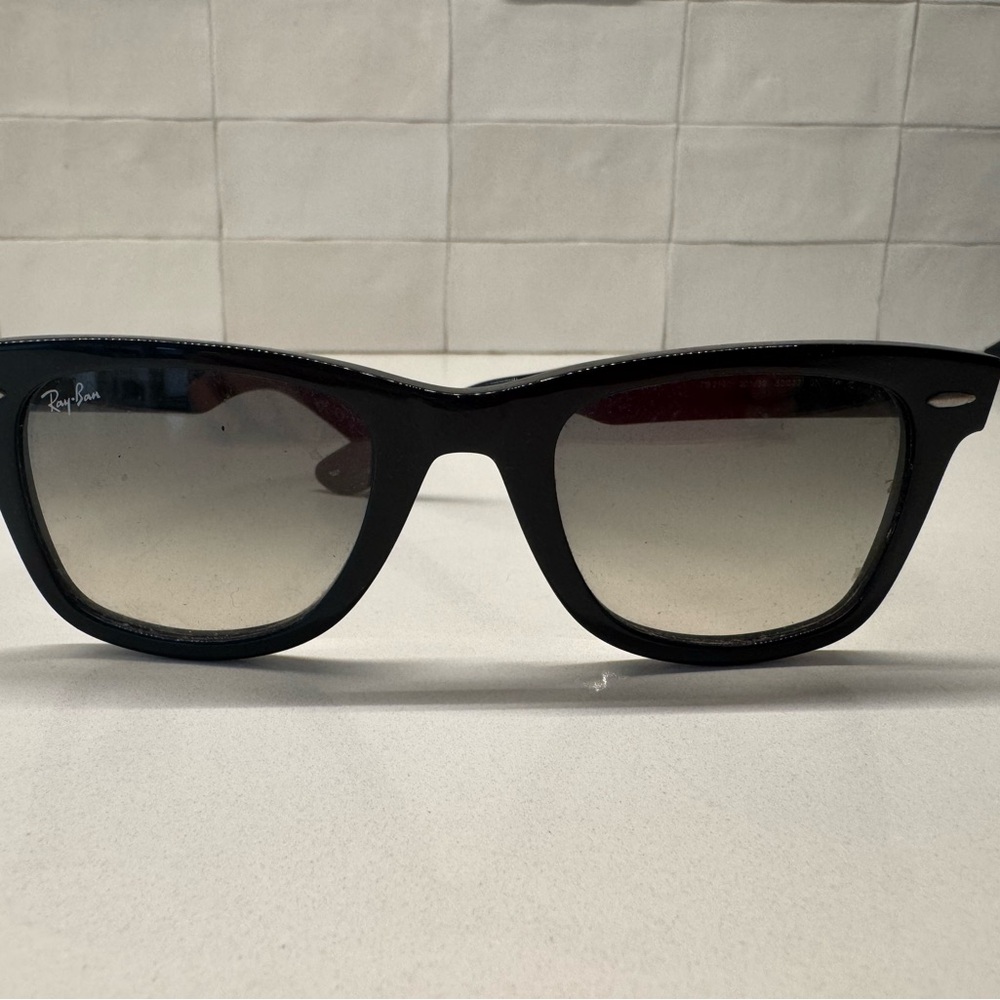 Ray-Ban Gradient Black Sunglasses